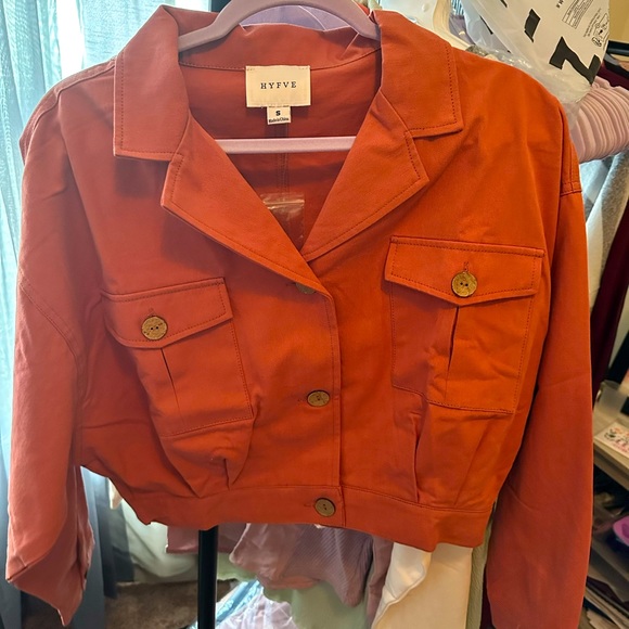 crop denim jacket/ Medium fit - Picture 2 of 4